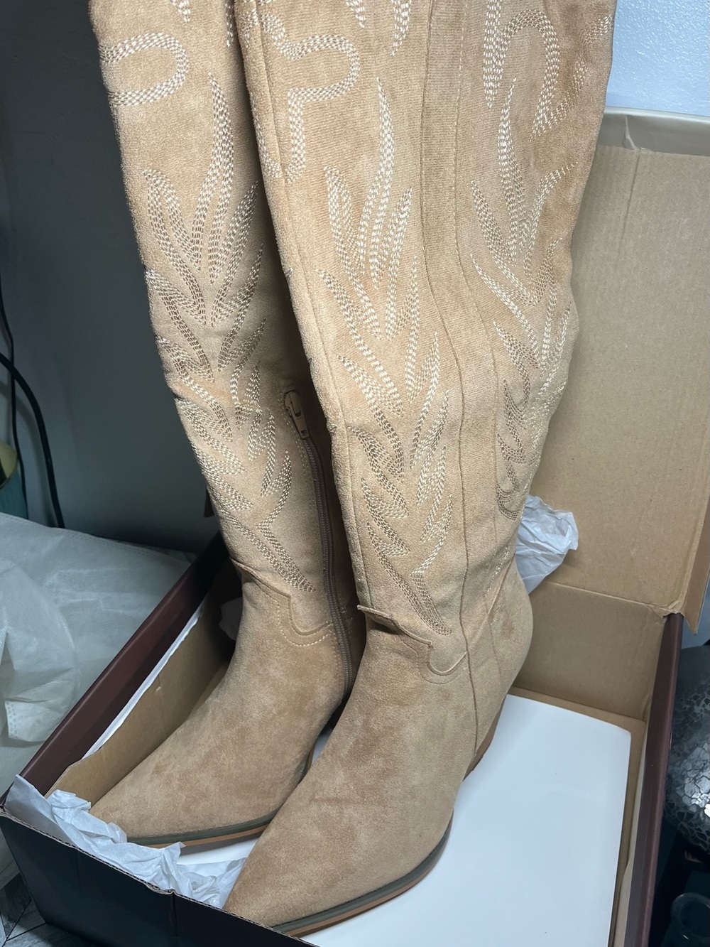 Over-the-Knee Beige Suede Western Boots - Picture 11 of 14